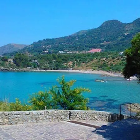 Hébergement de vacances Baia Mazzaforno